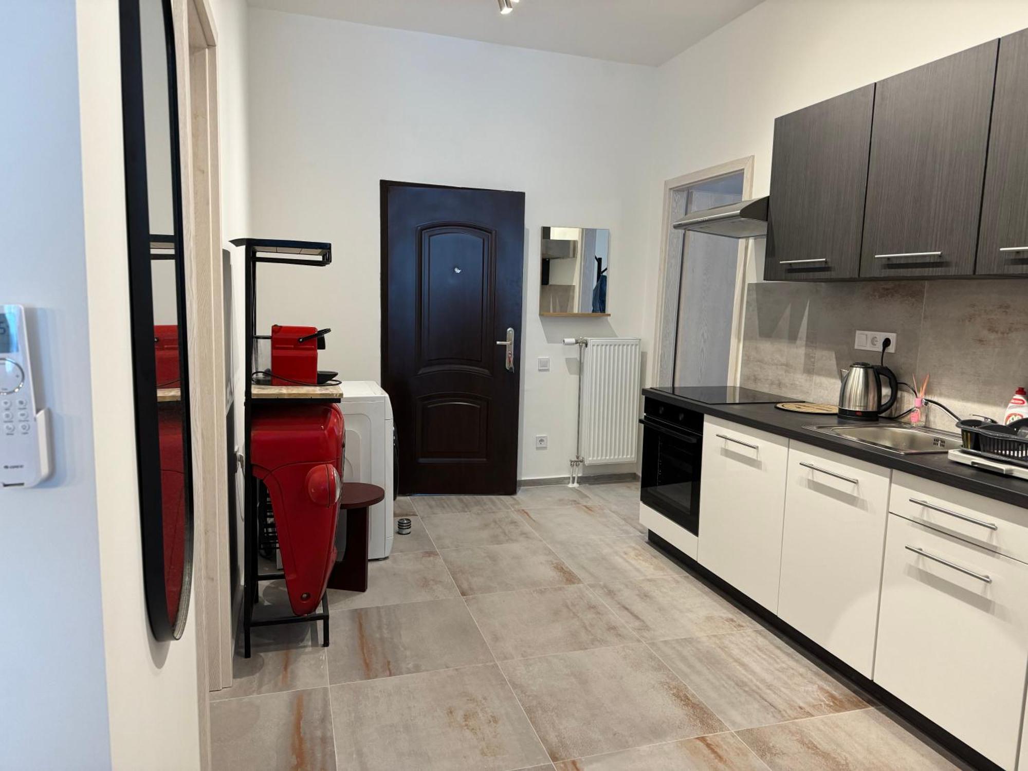 Ursula Trendy Apartment *